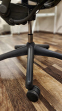 Load image into Gallery viewer, Herman Miller Aeron Chair Size C