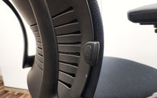 Load image into Gallery viewer, Steelcase Leap V2 Office Chair (Black)