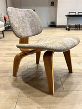 Load image into Gallery viewer, Herman Miller Eames LCW Lounge Chair
