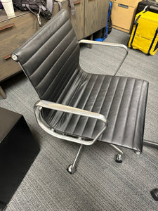 Herman Miller Eames Aluminum Group Chair Authentic 50th anniversary edition