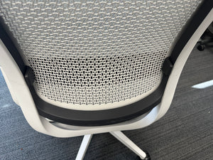 Amia AIR chair by SteelCase (2020)