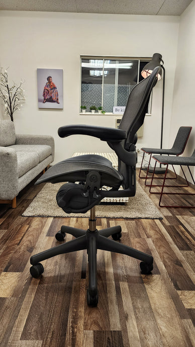 Herman Miller Aeron chair fully adjustable