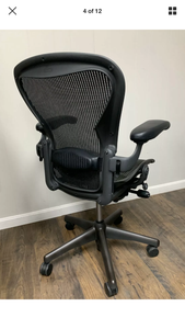 Herman Miller Aeron Chair Size B (Medium) (Latch Arms) - Fully Loaded - (Graphite)